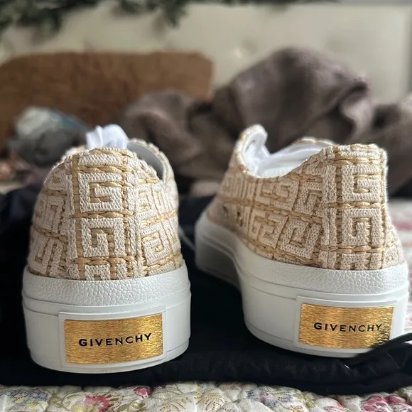 Givenchy Women's Beige and White Sneakers
