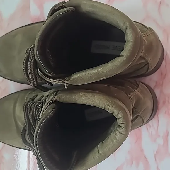 GUC Steve Madden Gantra Olive Green Leather Lace-Up Boots Sz 8.5M