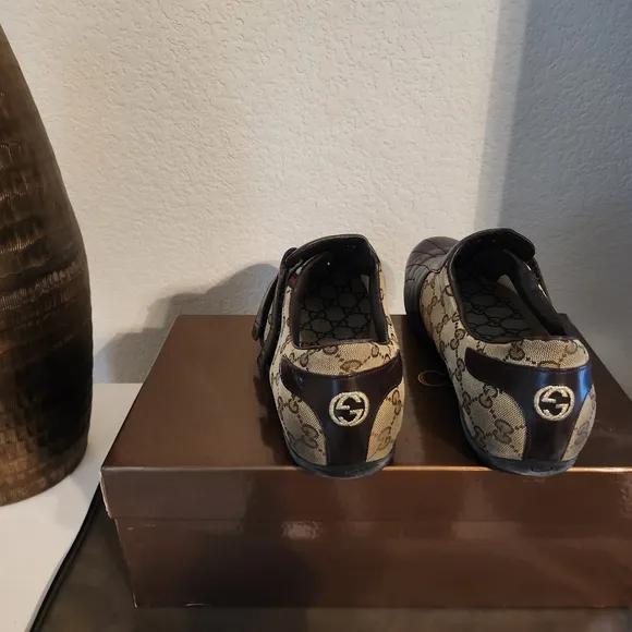 Gucci Men's GG Brown Leather Shoes