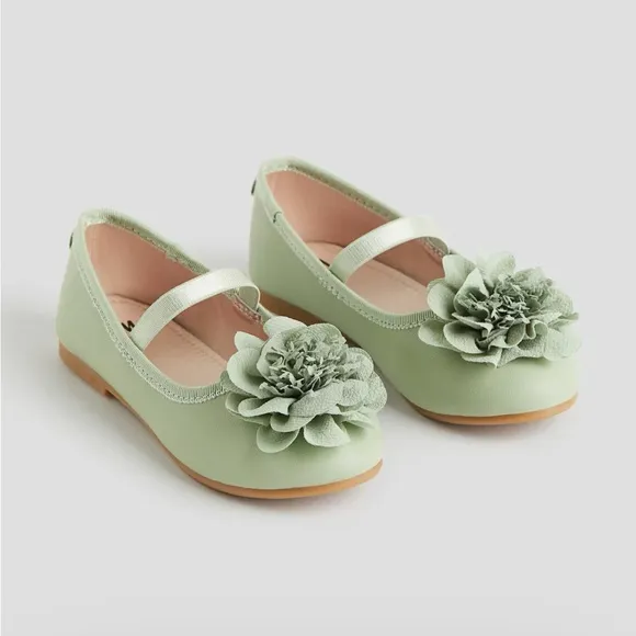 H &amp; M Three Piece Mint Green Ruffly Dress, Shoes and Purse ~ Sz 3T