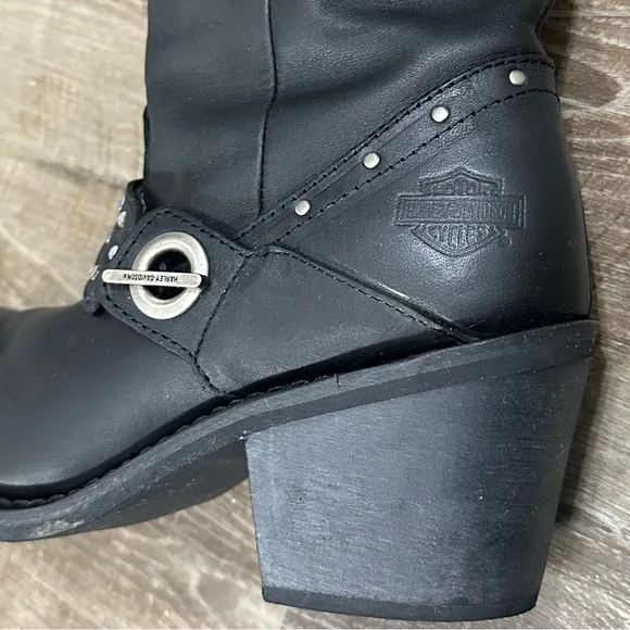 Harley-Davidson Macie 8-Inch Rhinestone Strap Boots