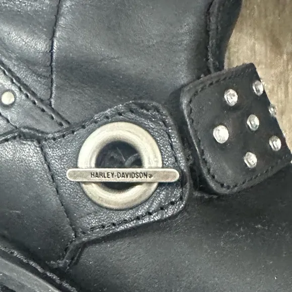 Harley-Davidson Macie 8-Inch Rhinestone Strap Boots