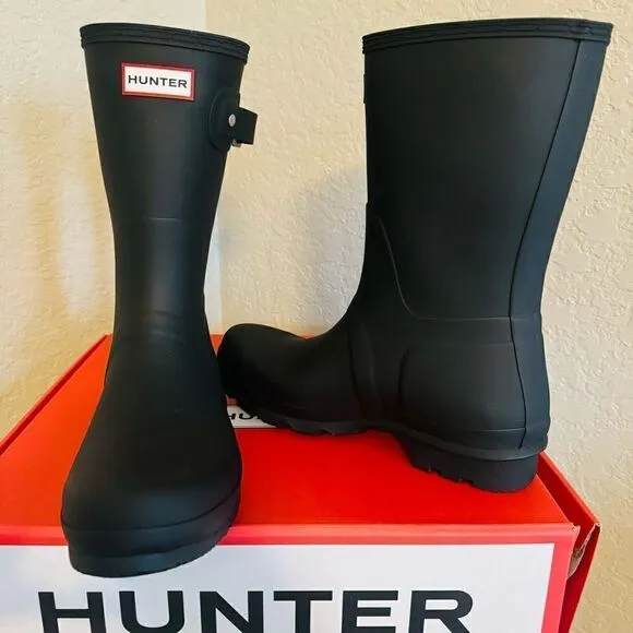 HUNTER Original Short Waterproof Rain Boot, Rubber Black, Sizes 9 - 13, NWT