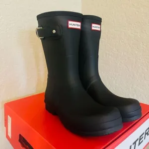 HUNTER Original Short Waterproof Rain Boot, Rubber Black, Sizes 9 - 13, NWT