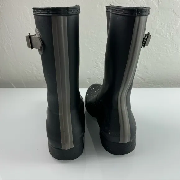 Hunter Rain Boots Original Tour Short Water Rubber Solid‎ Black Gray Buckle