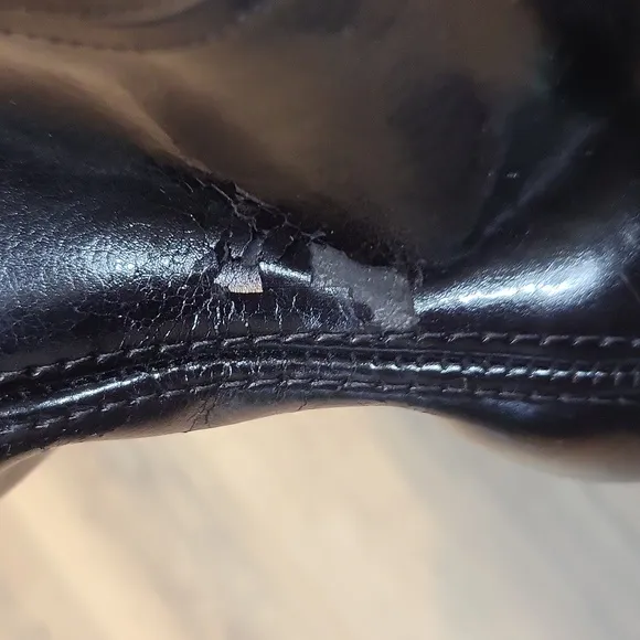 HY-TEST Executive Oil-Resistant Black Leather Upper Work Boots - As Is