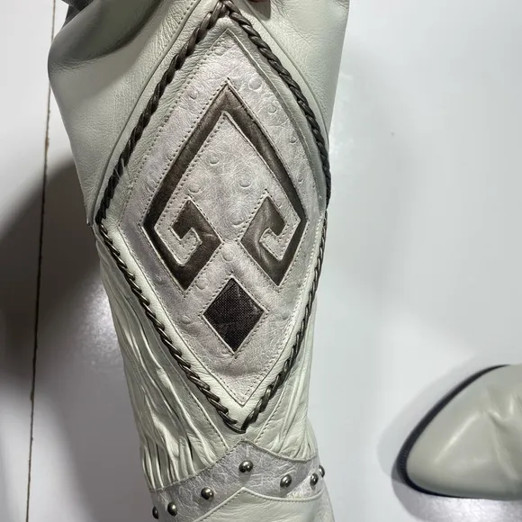 I.magnin Design Studio Leather Vintage White Embroidered Studs Boots NIB 8.5-9