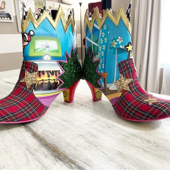Irregular Choice Tom and Jerry Holiday Boots size 46