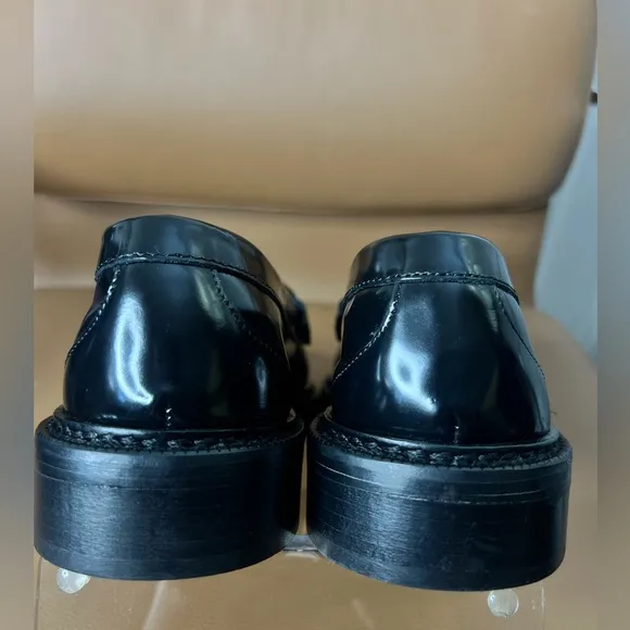 J. Crew Classic Women’s Black Slip On Penny Loafers Sz 7