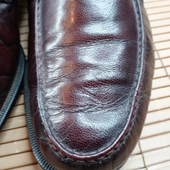 Jarman Men Dress Shoes with Super Soft Genuine Kidskin Uppers Size 9EEE Burgundy