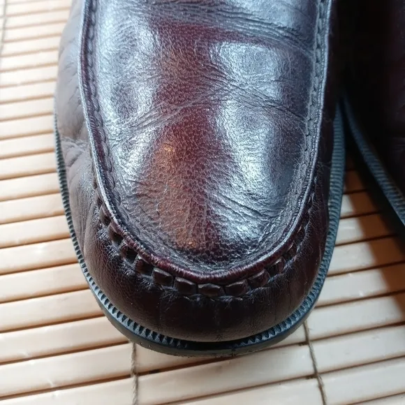 Jarman Men Dress Shoes with Super Soft Genuine Kidskin Uppers Size 9EEE Burgundy