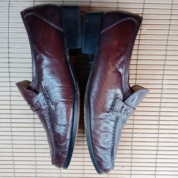 Jarman Men Dress Shoes with Super Soft Genuine Kidskin Uppers Size 9EEE Burgundy