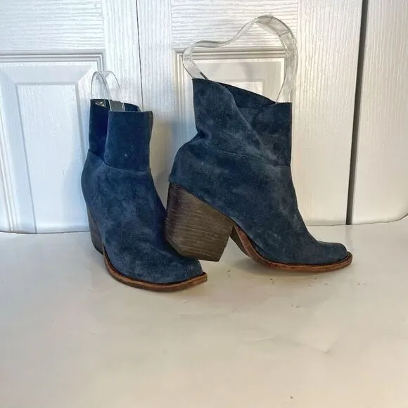 Jeffrey Campbell Like New Leather Suede Slouchy Ankle Slip On Heel Western Boots