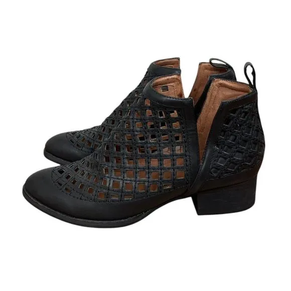 Jeffrey Campbell Taggart Open Weave Ankle Booties Black Leather Boots Size 9