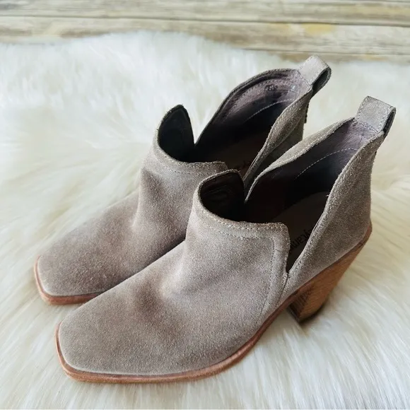Jeffrey Campbelll Suede Ankle Boots Shoes 6.5