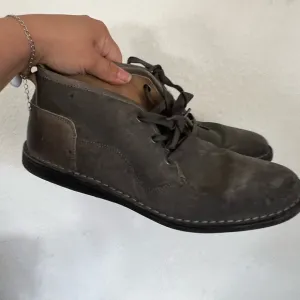 John Varvatos Suede Grey Lace Up Boots Size 10M