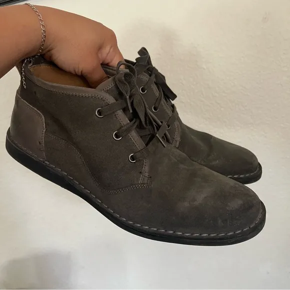 John Varvatos Suede Grey Lace Up Boots Size 10M