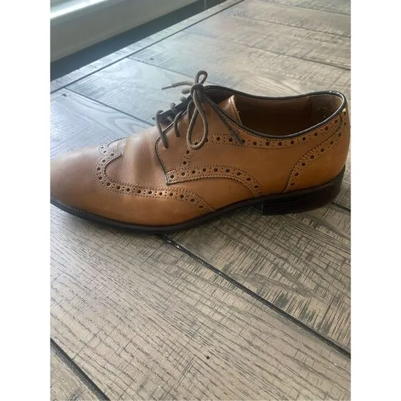 Johnston &amp; Murphy men’s dress shoes size 9