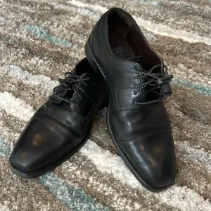 Johnston &amp; Murphy XC4 Men’s dress shoes- barely worn