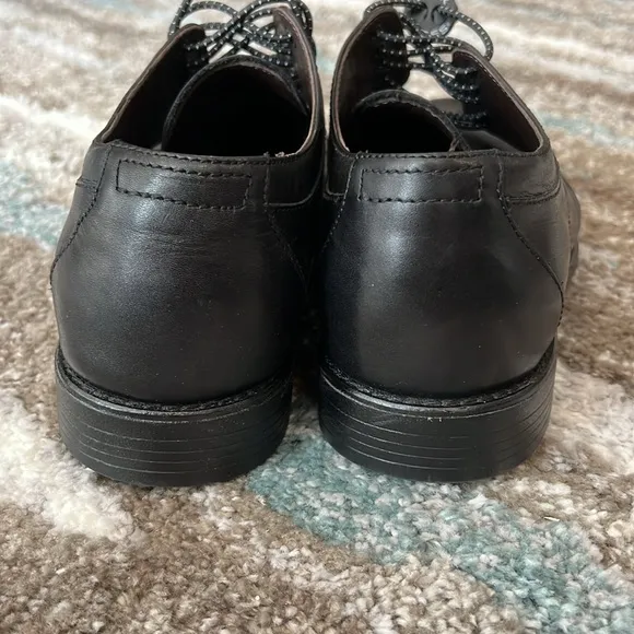 Johnston &amp; Murphy XC4 Men’s dress shoes- barely worn
