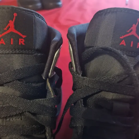 Jordan Athletic Shoes Black and Red