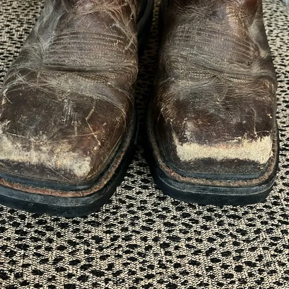 Justin original work boots - size 8D - brown/black - oil/slip resistant sole