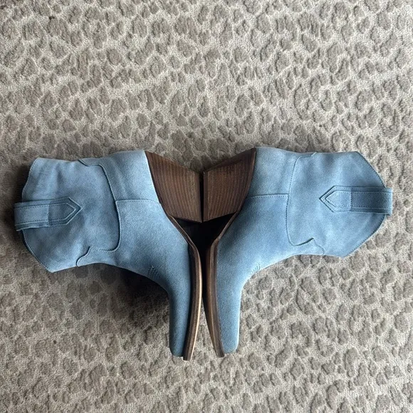 Kali Shoes Leila Sky Blue Texan Suede Ankle Western Boots, size EU 37