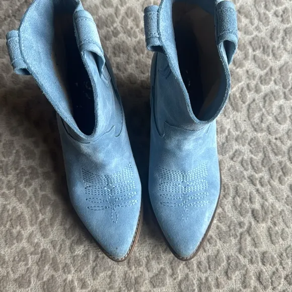 Kali Shoes Leila Sky Blue Texan Suede Ankle Western Boots, size EU 37