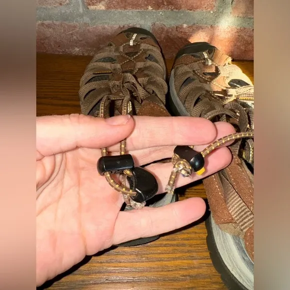 KEEN Whisper Brown Waterproof Sandals Womens Size 10 Shoes Outdoor Hiking