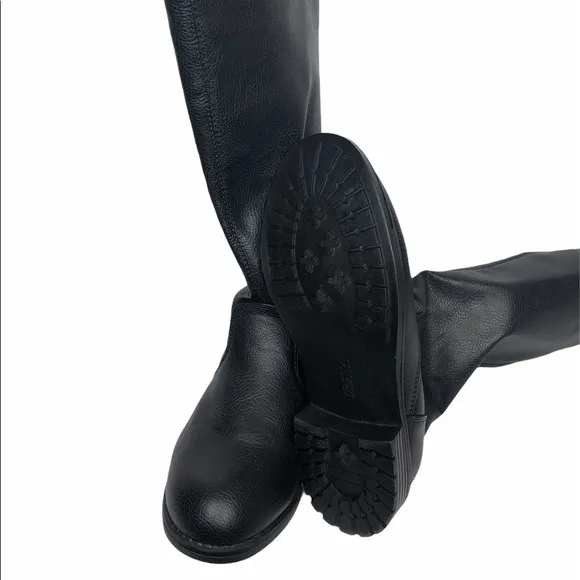 Kenneth Cole Womens Boots