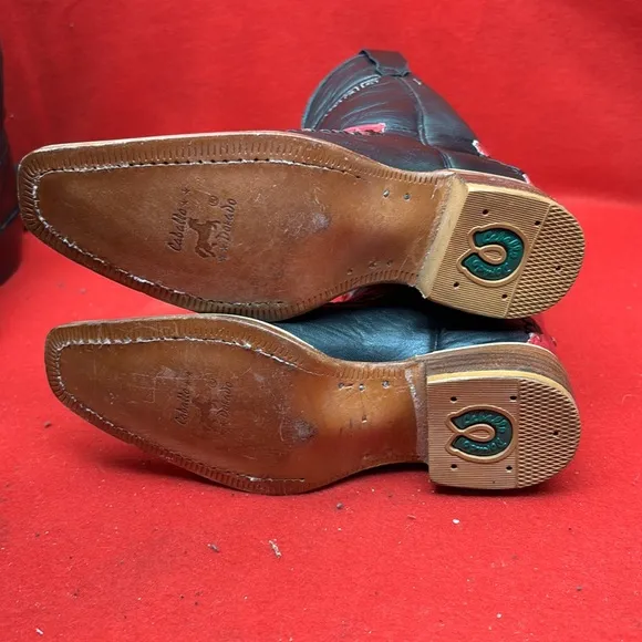 Kids Black and Red Cowboy Boots SZ 18.5 MX box 64