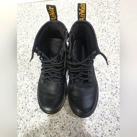 Kids Dr. Martens LEATHER 8 Eye Combat Boots BLACK Awley Size 2 T Lamper