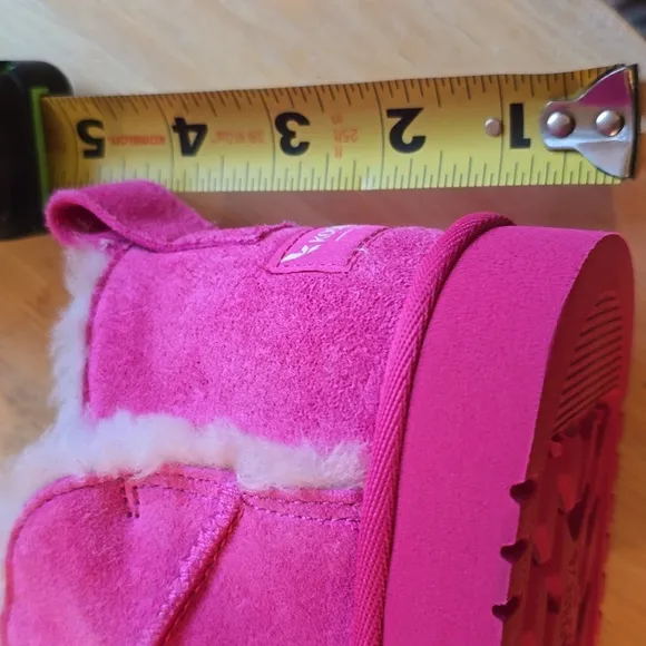KOOLABURRA BY UGG BRAND GIRLS PINK BOOTS SIZE 3