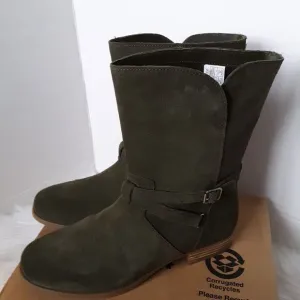 Koolaburra By UGG Women's Boot size 11M Green Leather Suede Shoes