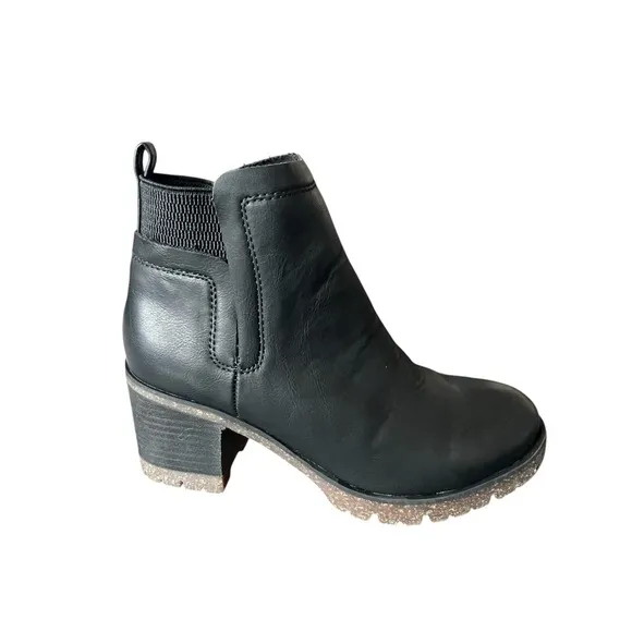KORKS Kork-Ease Black Lug Sole Elsie Ankle Boots Booties Shoes Platform Sz 6M