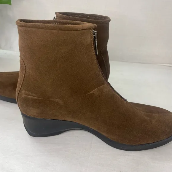 LA CANADIENNE SHIANE BOOT BROWN‎ WATERPROOF WEDGE 9.5M