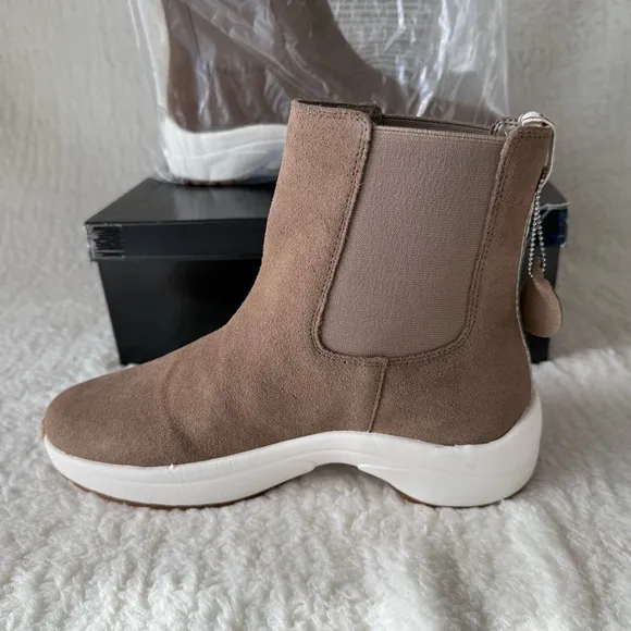 Lauren Ralph Lauren Rylee Suede Chelsea Boots, Tan, Size Women's US 9.5B