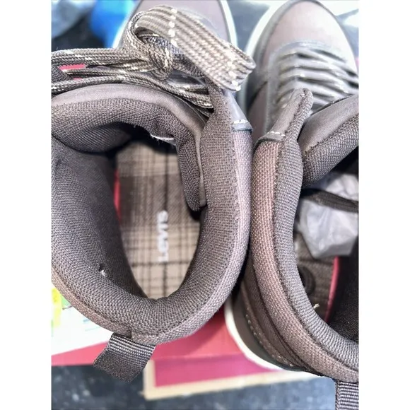 Levi's Liam High Boots Shoes‎ Size 11 Med Brown NIB