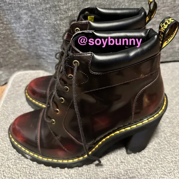 Like New Dr. Martens Averil Burgundy Boots (Sz. 9)