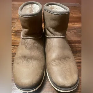 LL Bean Womens Mountain Lodge Olive Green Ankle Snow Boots Shoes Size 6M