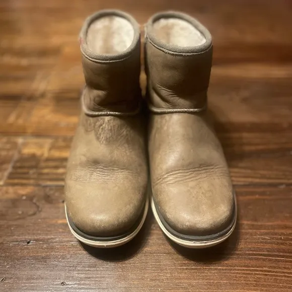 LL Bean Womens Mountain Lodge Olive Green Ankle Snow Boots Shoes Size 6M