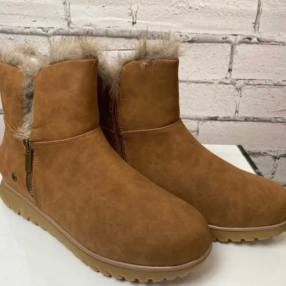 London Fog Brown Faux Fur Fleece Lined Boots size 9