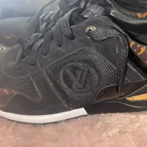 Louis Vuitton Black and Brown Men's Shoes