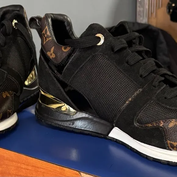 Louis Vuitton Black and Brown Men's Shoes