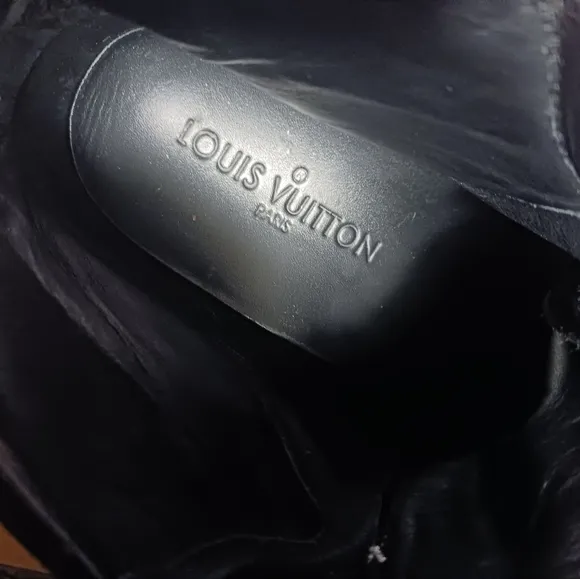 Louis Vuitton  High-Top Sneakers leather embossed  monogram suede Mileni…