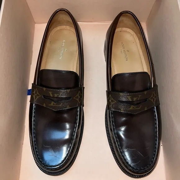 Louis Vuitton Sorbonne Loafers (sz 8.5 Men)