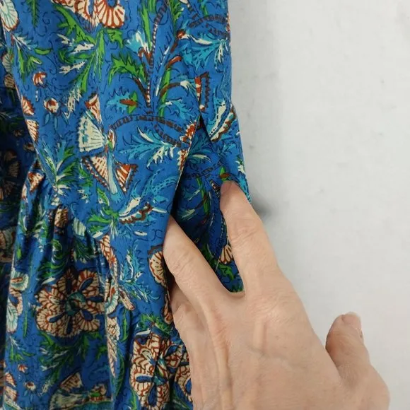 Love the Label Anthropologie Dress XS Blue Mini Floral Boho Smocked Ruffle Pocke