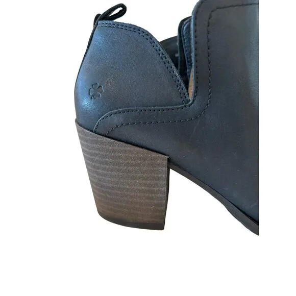 Lucky Brand Women's Branndi Bootie Ankle Boot - Size 8, Sleek and Versatile