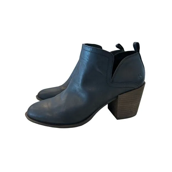 Lucky Brand Women's Branndi Bootie Ankle Boot - Size 8, Sleek and Versatile