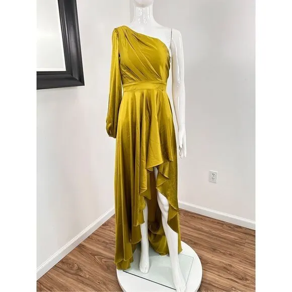 MAC DUGGAL HIGH LOW ONE SHOULDER FLOWY GOWN Size 2